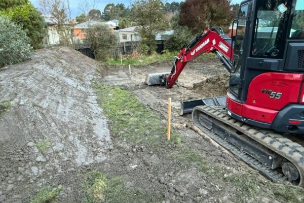 pro_civil_subdivision_developments_infrastructure_pipelaying_new_zealand-kaikorai-valley-road-busy_times_heading_august7