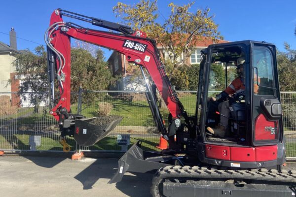 pro_civil_subdivision_developments_infrastructure_pipelaying_new_zealand-kaikorai-valley-road-plenty_on_the_go-6