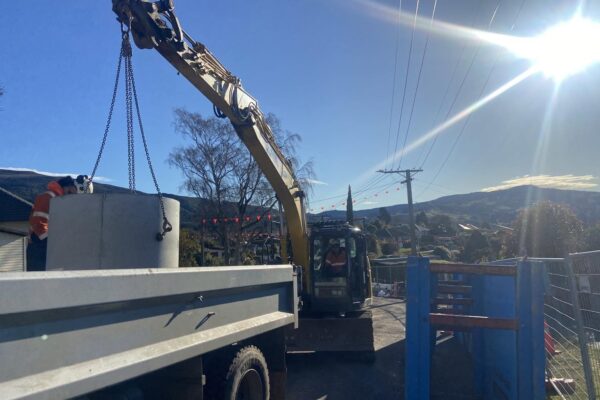pro_civil_subdivision_developments_infrastructure_pipelaying_new_zealand-kaikorai-valley-road-plenty_on_the_go-9